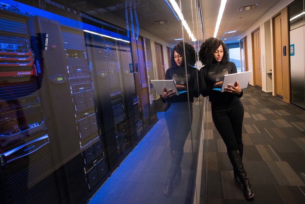 Más de 60 mujeres serán reconocidas en Bogotá por transformar la industria tecnológica